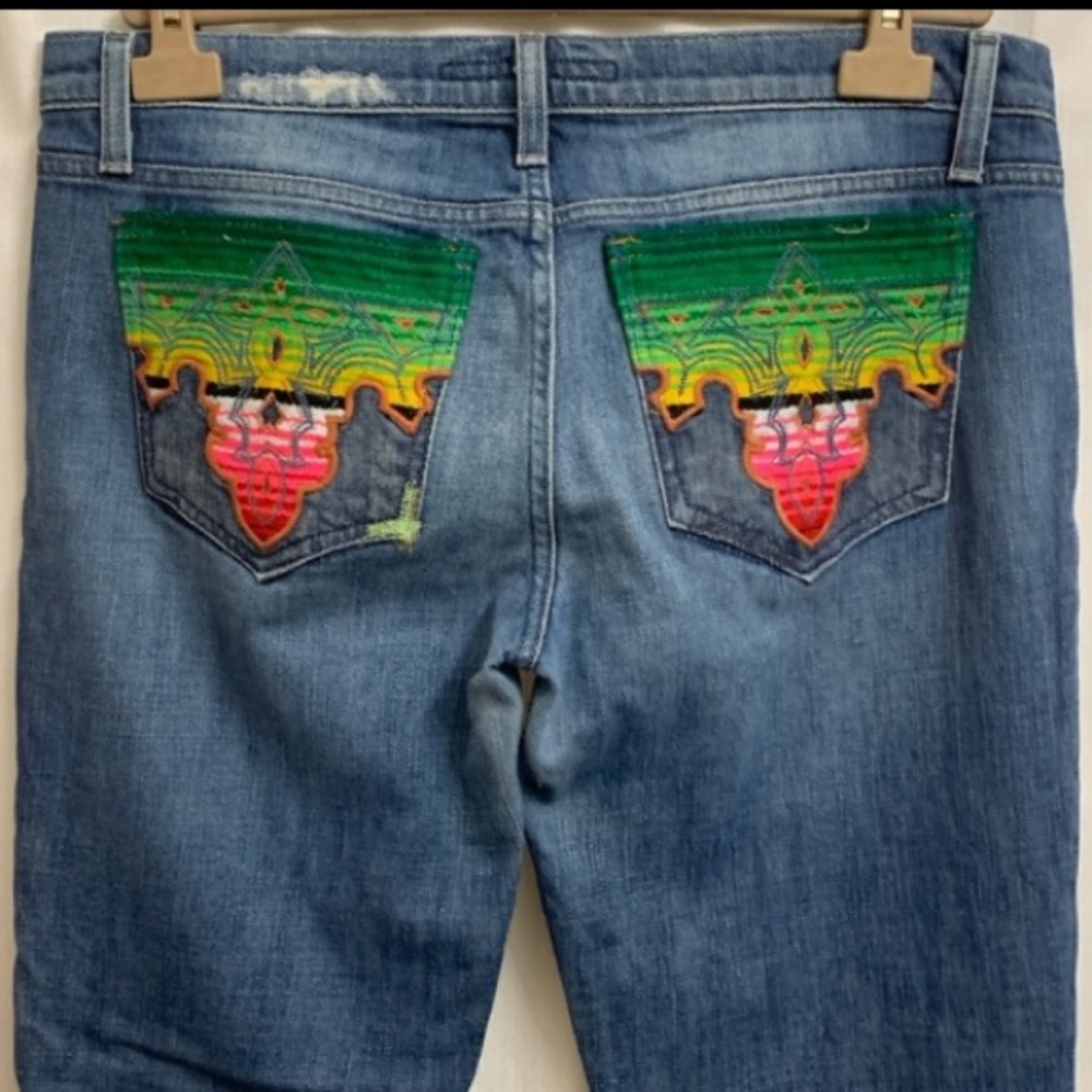 Joes Rocker Jeans Custom Embroidery on Back Pockets Low Rise Boot Cut Flare